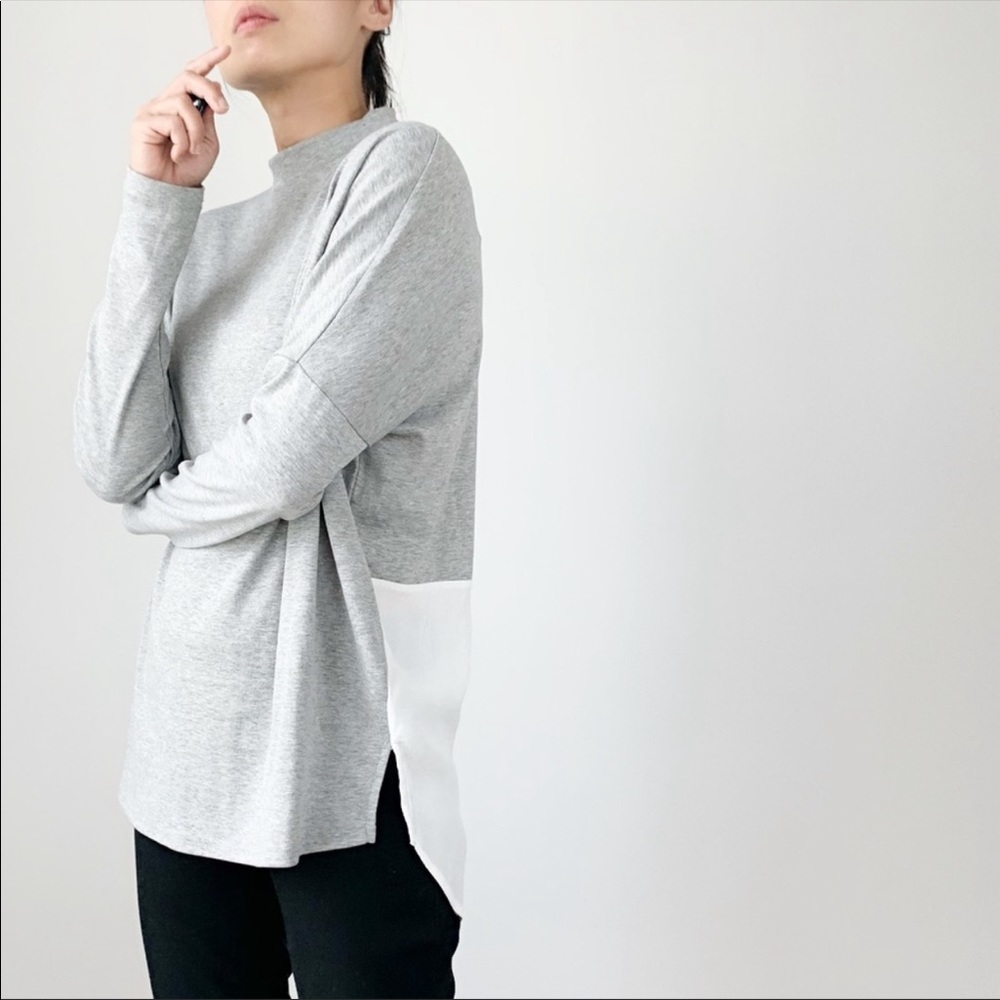 COLOR CONTRAST MOCK NECK DOLMAN TOP